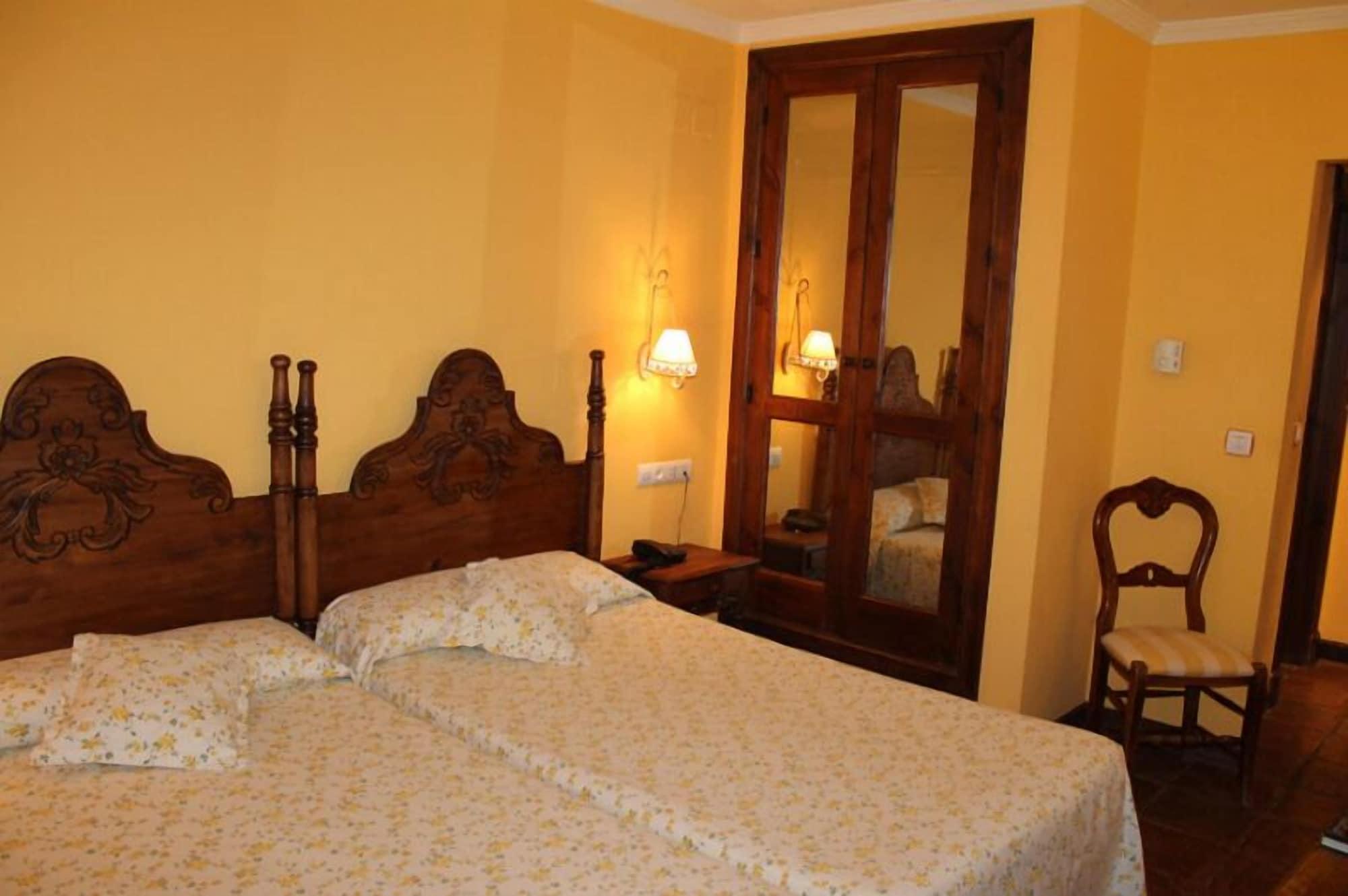 Hospederia Del Zenete Hotel La Calahorra Exterior photo