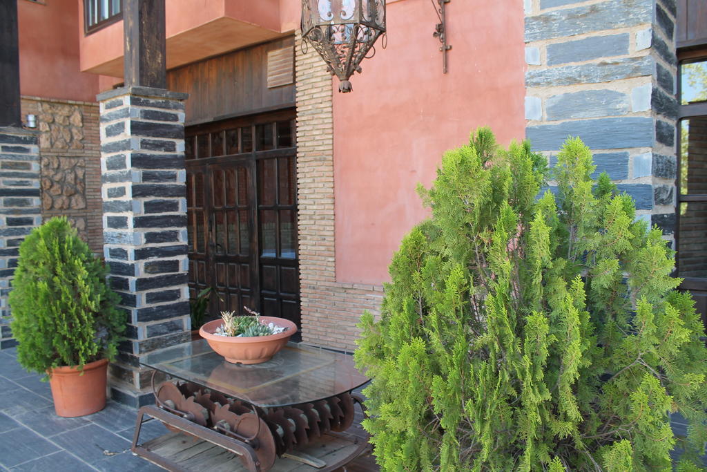 Hospederia Del Zenete Hotel La Calahorra Exterior photo